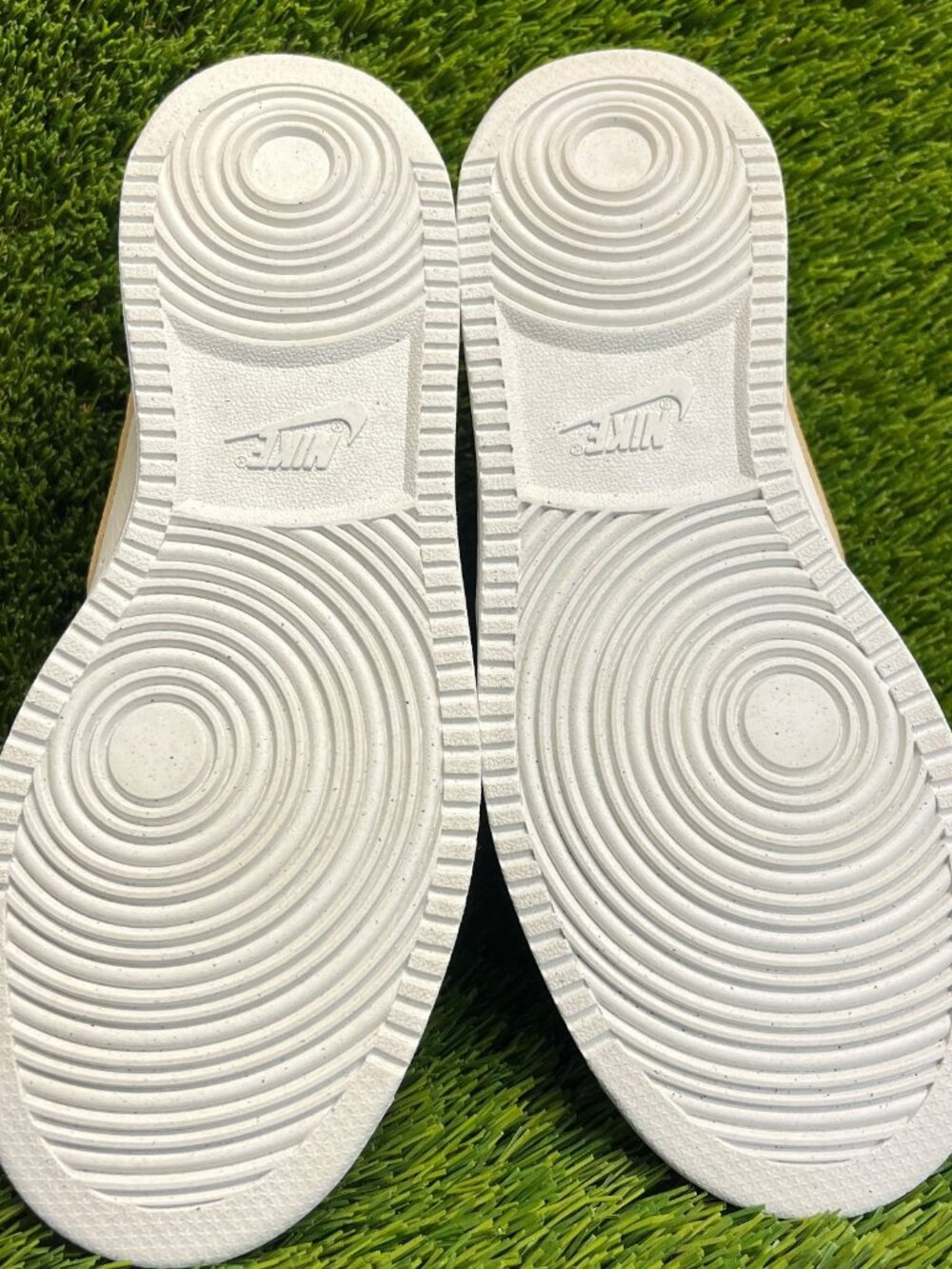 Nike Court Vision Low Womens Size 8.5 Sail White Athletic Skate Shoes Sneakers - Picture 7 of 10